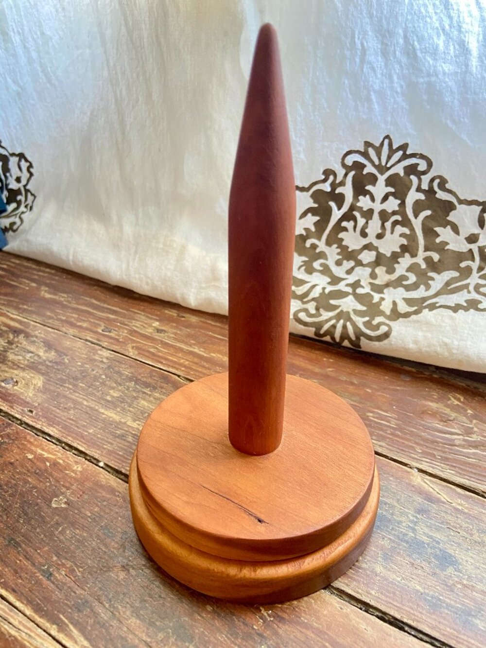 Spinning Wood Yarn Holder with Twirling Mechanism 8" Tall